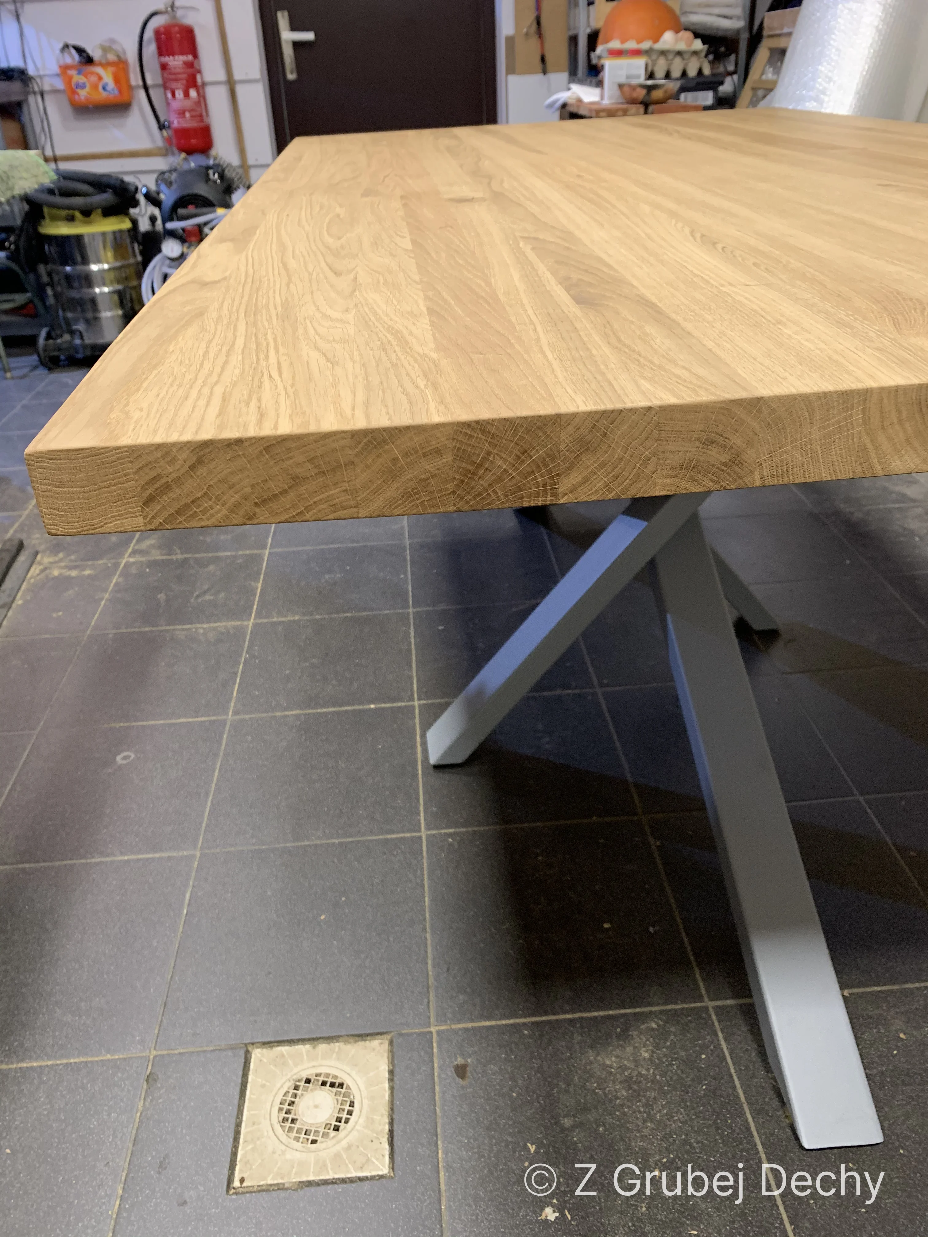 Meble drewniane Z Grubej Dechy