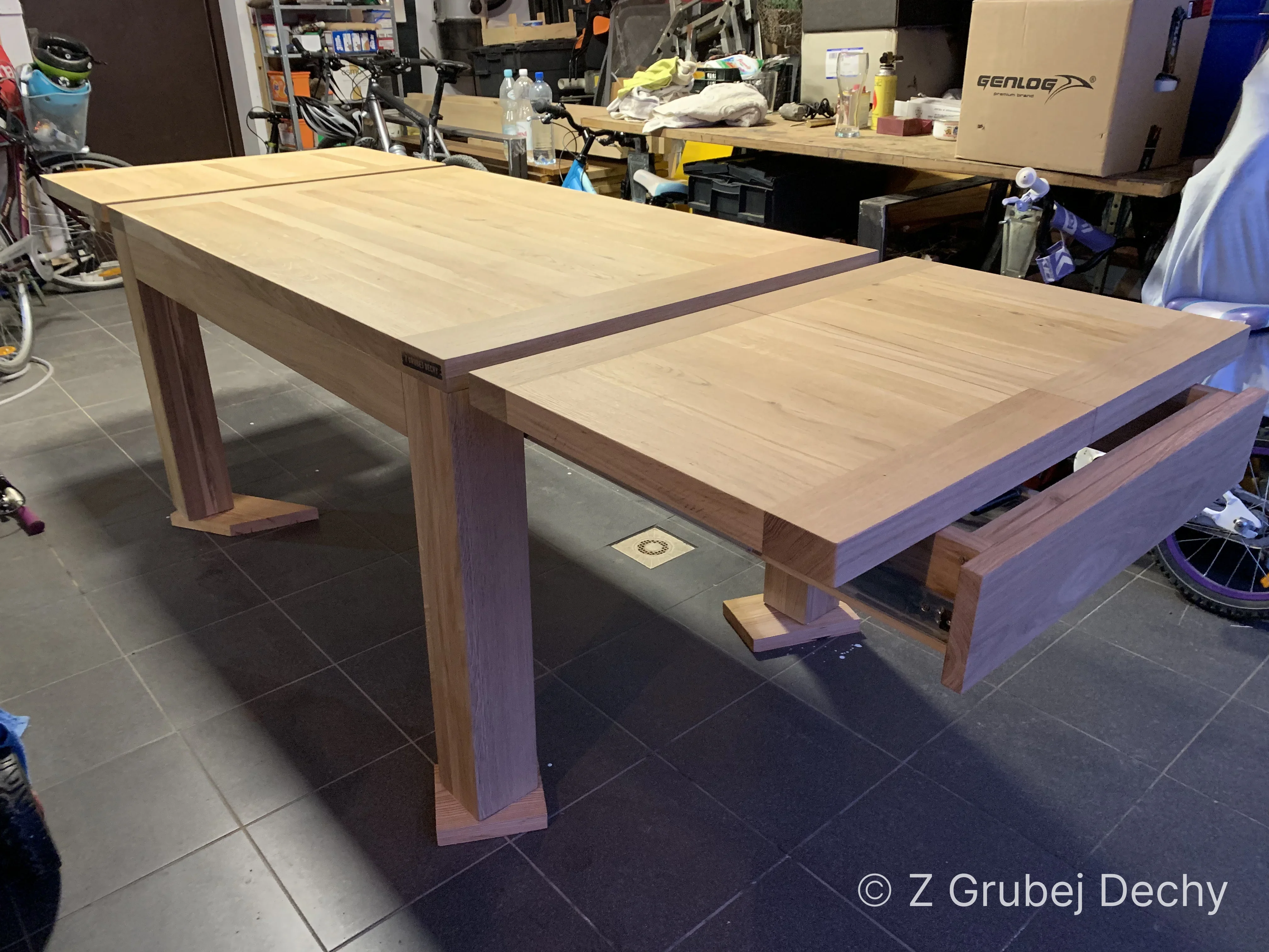 Meble drewniane Z Grubej Dechy