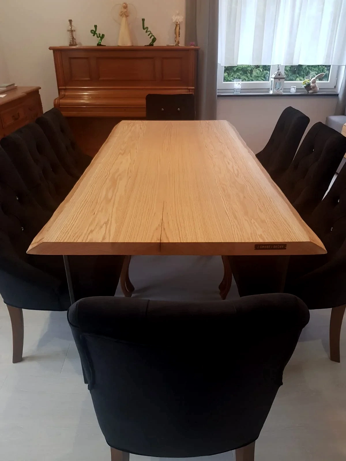 Stół jadalny z litego dębu