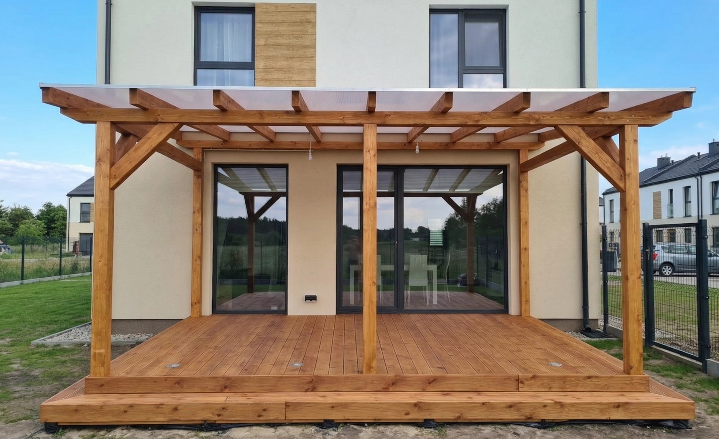 Wiaty drewniane i zadaszenia tarasowe